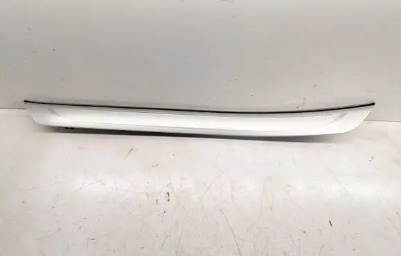 BMW 7 G11 G12 Rear sill trim cover 7378050