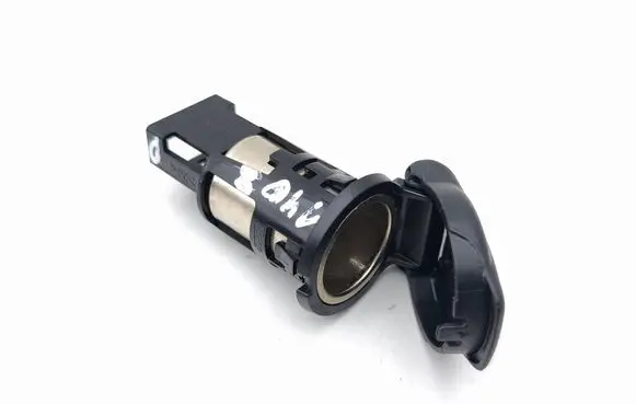 Renault Arkana 12 V Socket (front) 