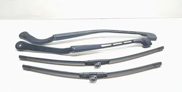 BMW 3 E90 E91 Front wiper blade arm 