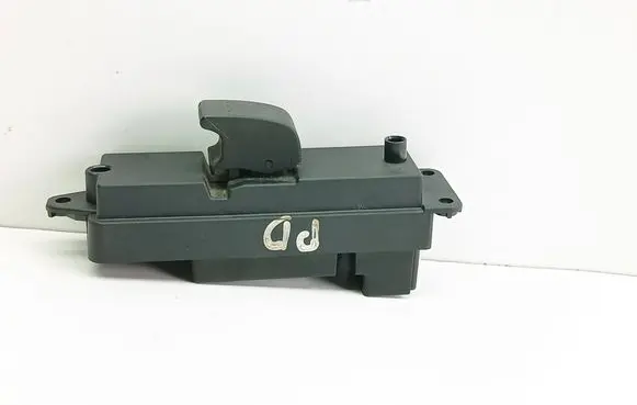 Mazda 3 I Electric window control switch 03123100 BP4K66370