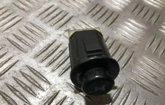 Traction control (ASR) switch