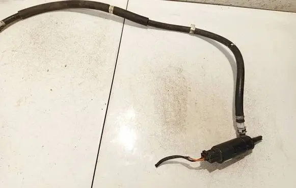 BMW X1 E84 Headlight washer pump 837743001 13264010