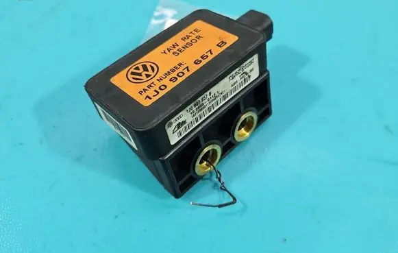 Audi A3 S3 8L ESP acceleration yaw rate sensor 1J0907657B IMPRK1594080