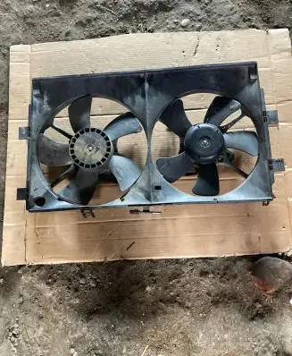 Peugeot 4007 Radiator cooling fan shroud 080918