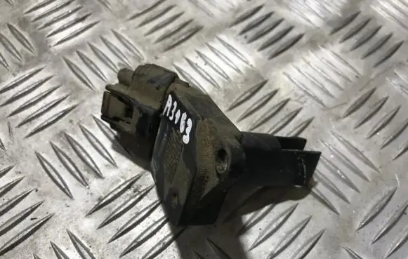 Toyota Corolla E110 Mass air flow meter 2220415010 22204-15010
