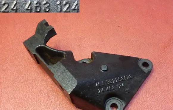 Opel Astra H Engine mounting bracket 24463124