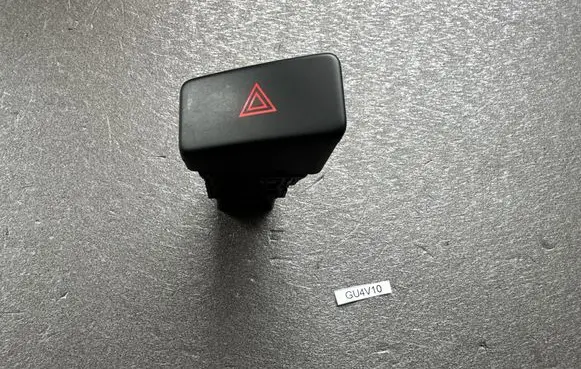 Nissan Patrol Y61 Hazard light switch 25290VD300