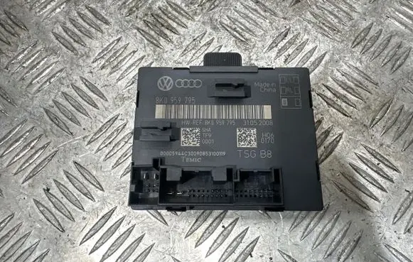 Audi A4 S4 B8 8K Door control unit/module 8K0959795
