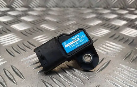 Opel Zafira A Air pressure sensor 0281002437