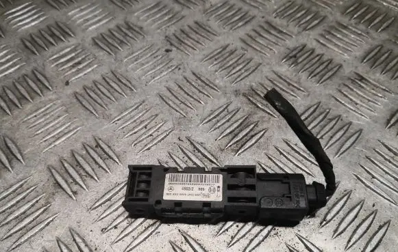 Mercedes-Benz S W220 Airbag deployment crash/impact sensor 0020800826 A0020800826