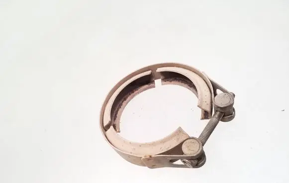 Skoda Octavia Mk3 (5E) Muffler pipe connector clamp 
