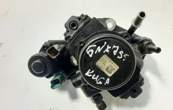 Ford Kuga II Fuel injection high pressure pump 9424A050A