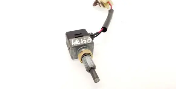 Hyundai Santa Fe Brake pedal sensor switch 9384038000