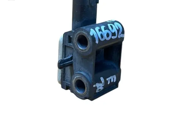 BMW X5 E70 Airbag deployment crash/impact sensor 3448086 65773448086