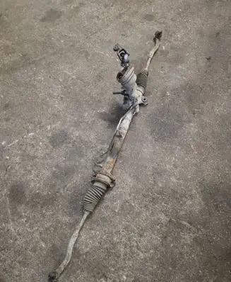 Toyota Yaris Steering rack 29034118