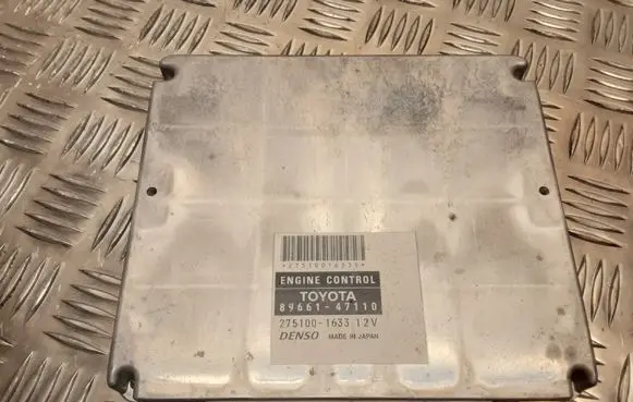 Toyota Prius (XW20) Engine control unit/module 8966147110
