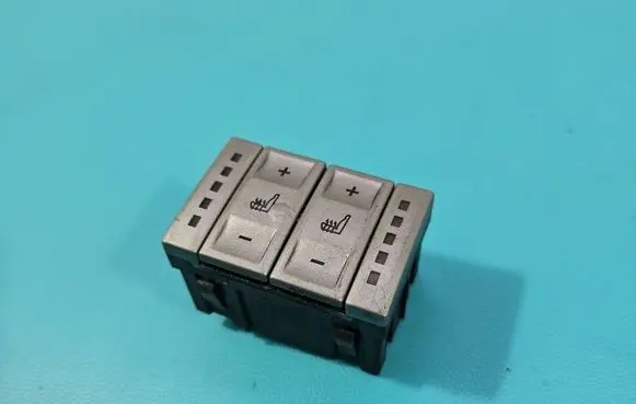 Ford Mondeo MK IV Seat control switch 6M2T19K314AB IMPRK1580199