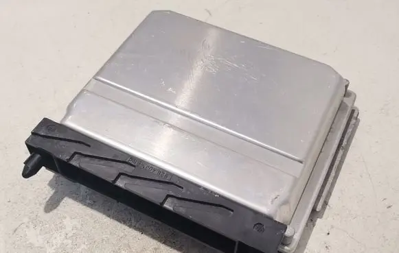 Volvo S80 Engine control unit/module 0281011441 30646978A 1039S04101