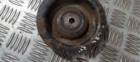 Opel Tigra A Coil spring mount 