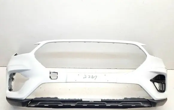 MG ZS Front bumper P10628329
