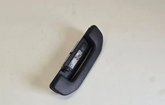 Mercedes-Benz C W205 Rear interior roof grab handle A0009068905