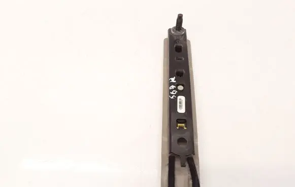 Ford Maverick Seat belt height adjuster T67M6232228