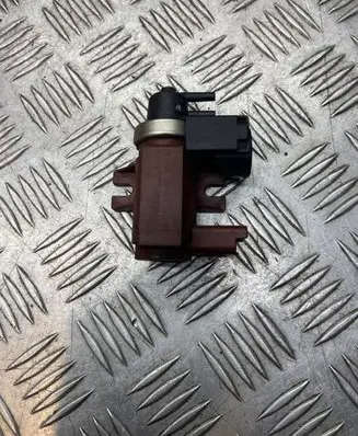Peugeot 307 Turbo solenoid valve 70061200 04T112 9654282880