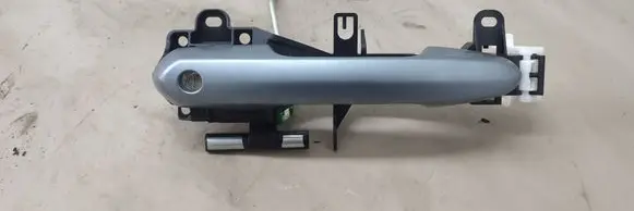 Toyota Highlander XU70 Front door exterior handle