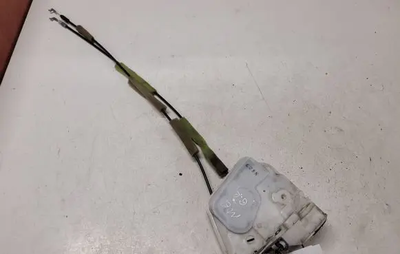 Mazda 6 Rear door lock F97G02L2
