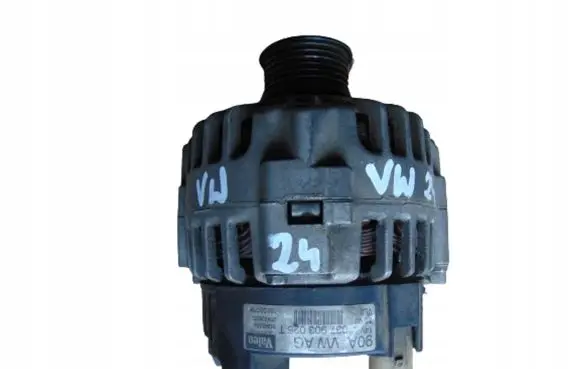 Seat Ibiza IV (6J,6P) Generator/alternator 037903025T