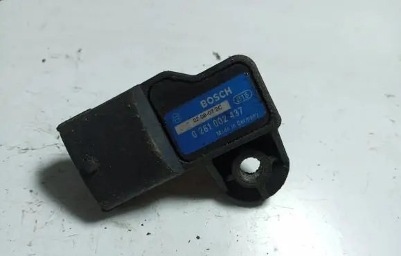 Opel Vectra C Air pressure sensor 0281002437 0208072C