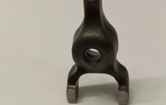 Isuzu D-Max Fuel Injector clamp holder 
