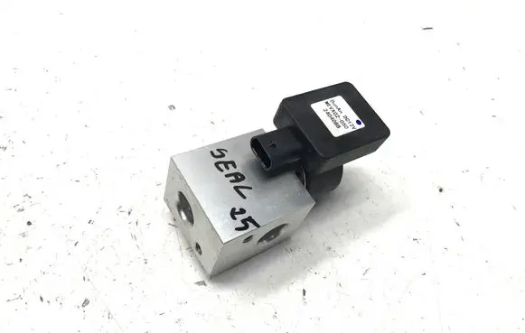 BYD Seal Air conditioning (A/C) expansion valve STER-8106200