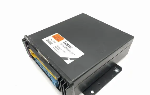 Jaguar XJ X40 Engine control unit/module DBC9625 A80135B