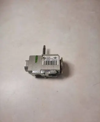 BMW X5 G05 Air conditioning (A/C) expansion valve 9496915 327581