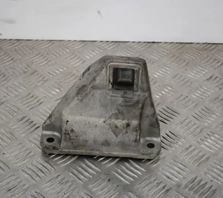 BMW 5 F10 F11 Engine mounting bracket 6781242