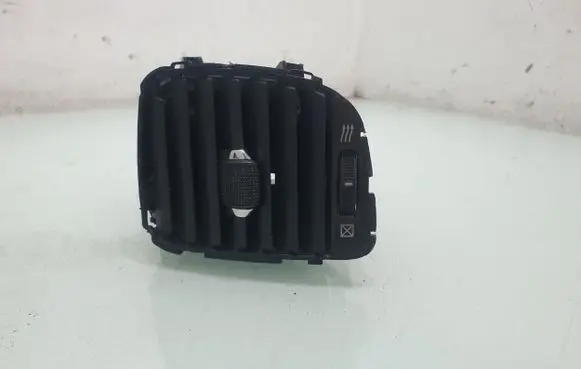 Dodge Durango III Dash center air vent grill X90017000XX