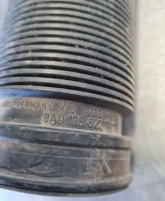 Air intake hose/pipe