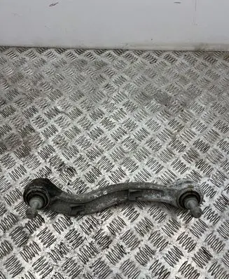Rear control arm