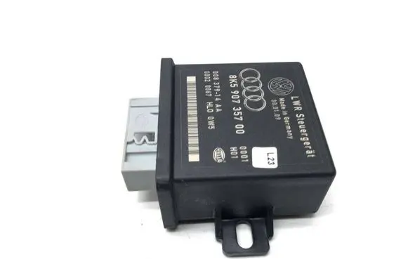 Audi A4 S4 B8 8K Light module LCM 8K5907357 00020067 00837914AA
