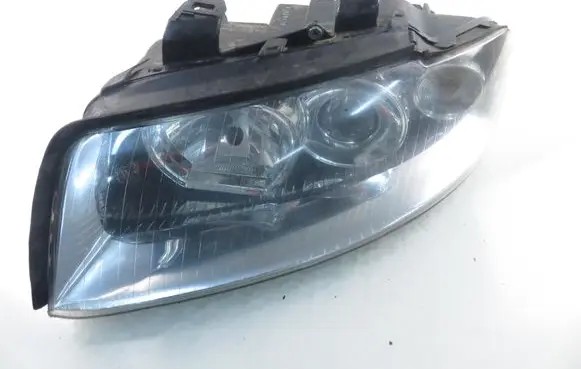 Audi A4 S4 B6 8E 8H Headlight/headlamp
