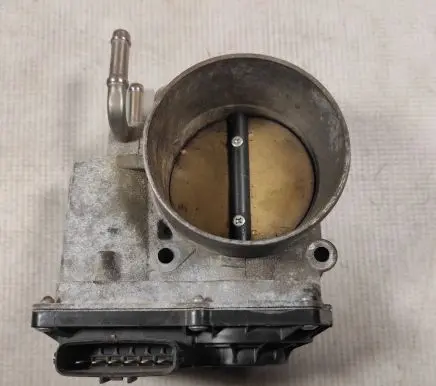 Toyota Camry Throttle valve 220300P050 07N222 02465Z