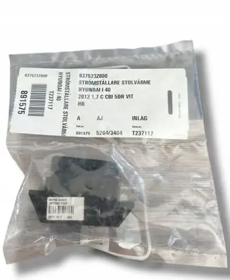 Hyundai i40 Seat heating switch 937523Z000