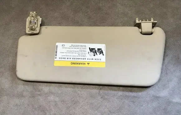 Mercedes-Benz E A207 Sun visor A2218172320