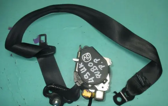 Fiat Fiorino Front seatbelt