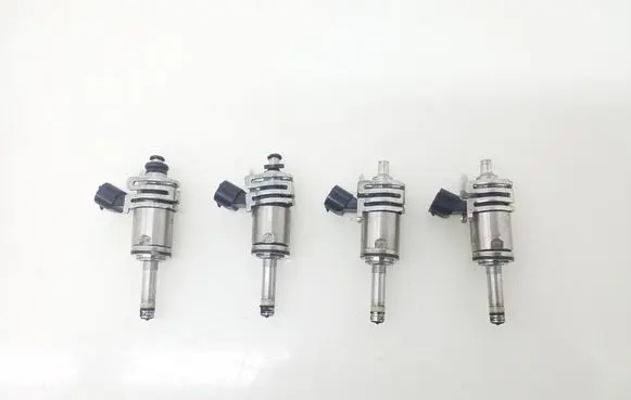 Lexus IS III XE30 Fuel injector 2325031120