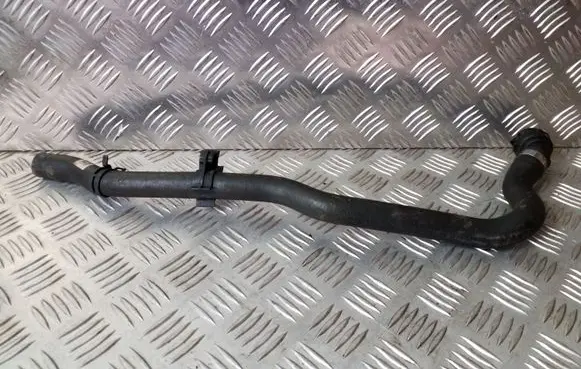 BMW 1 F20 F21 Engine coolant pipe/hose 9208175