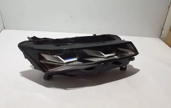 Renault Rafale Headlight/headlamp 260732178R