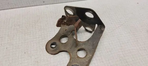 Volkswagen PASSAT B6 ABS pump bracket 3C1614235C
