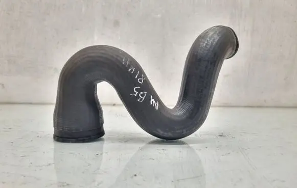 Audi A4 S4 B5 8D Intercooler hose/pipe 8D0145828C